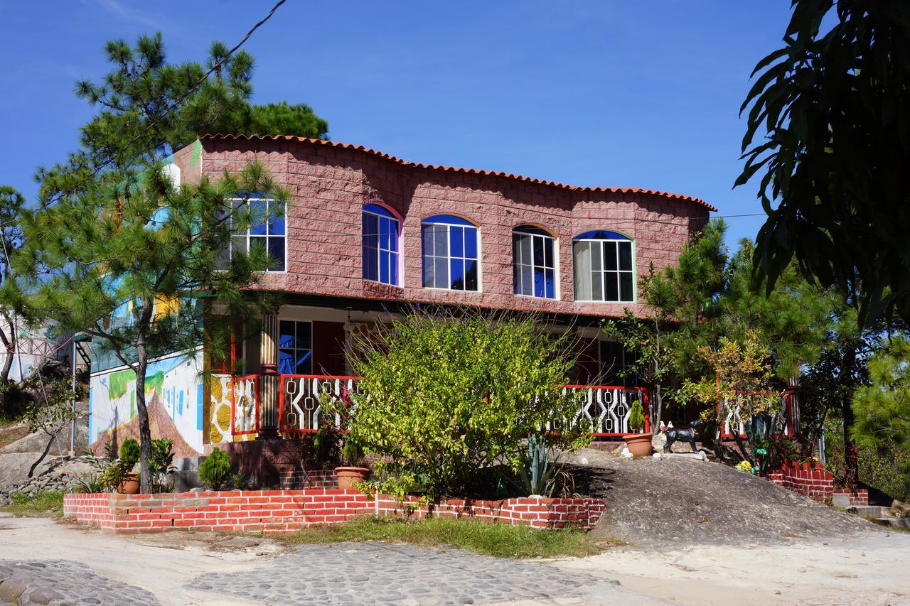 Hotel Y Restaurante Las Margaritas Perquín Dış mekan fotoğraf